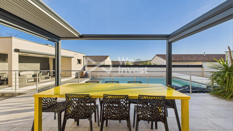 Maison - 138 m² - 6 pièces