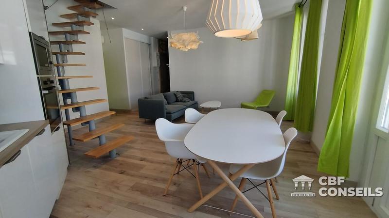 Duplex - 85 m² - 6 pièces