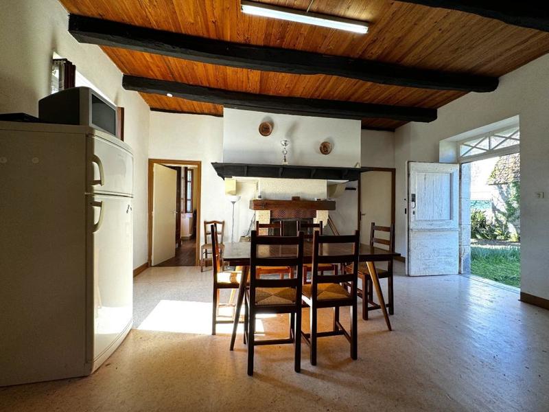 Maison - 190 m² - 10 pièces