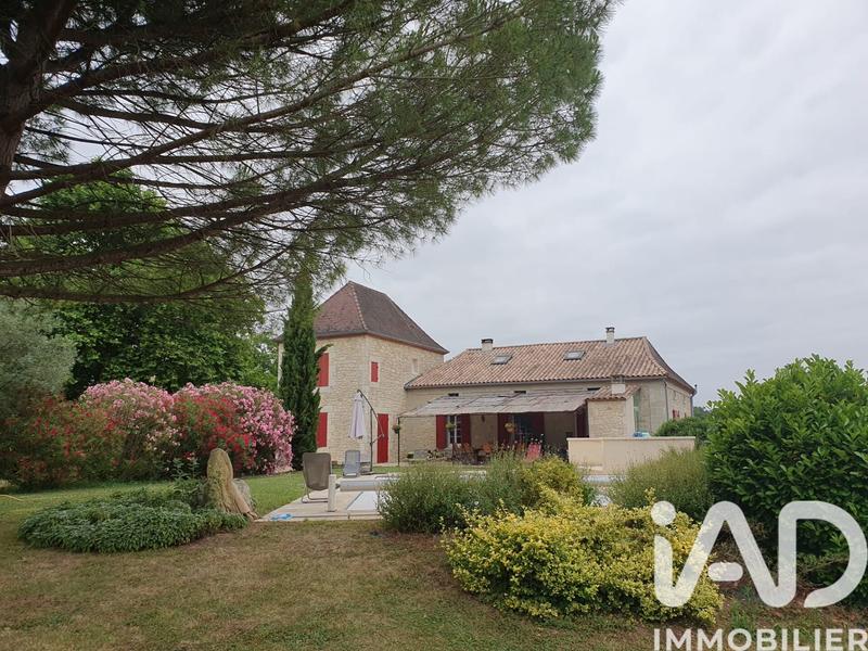 Maison de campagne - 224 m² - 7 pièces