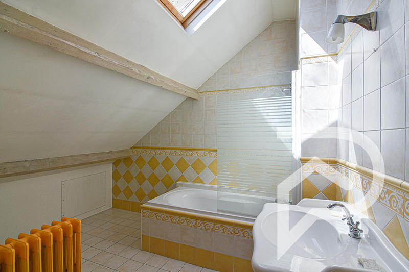 Maison - 150 m² - 5 pièces