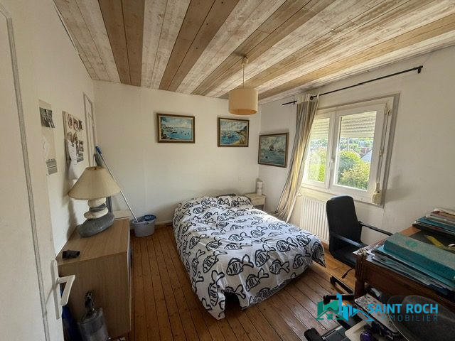 Maison - 190 m² - 6 pièces