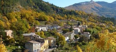 Terrain constructible - 905 m²