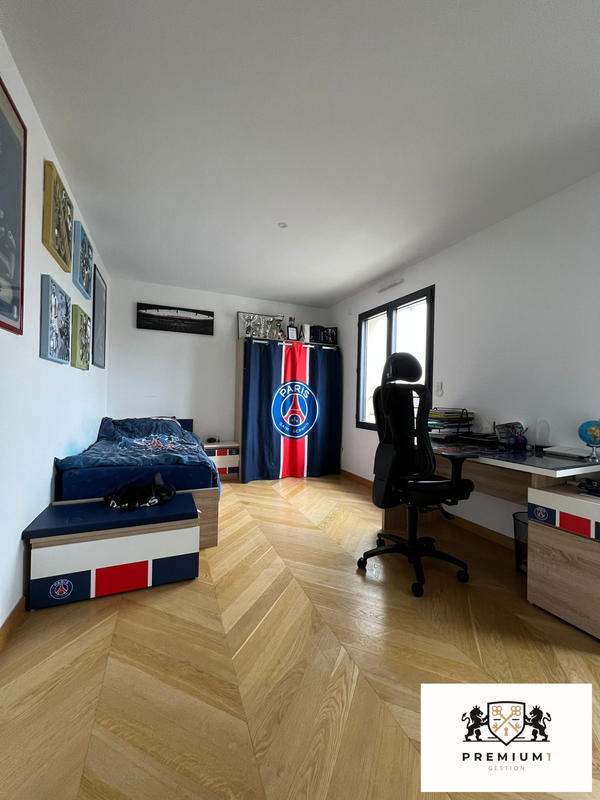 Maison - 160 m² - 6 pièces