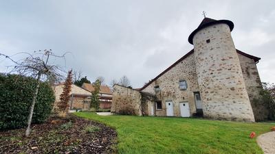 Maison - 285 m² - 11 pièces