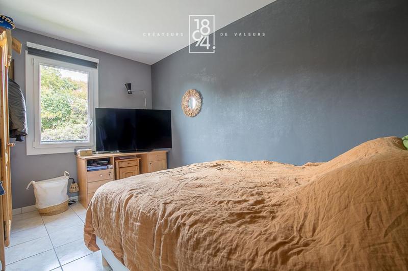 Maison - 111 m² - 4 pièces