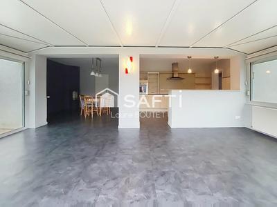 Maison - 151 m² - 5 pièces
