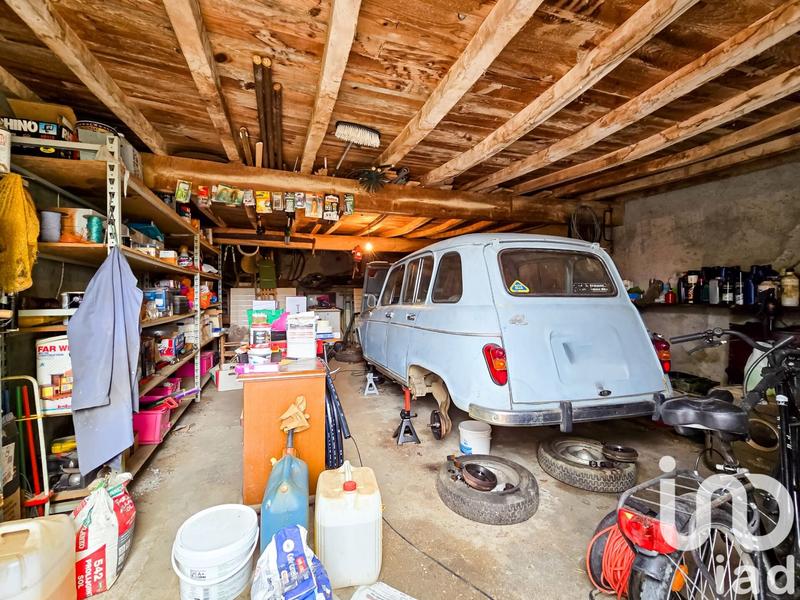 Maison - 260 m² - 6 pièces