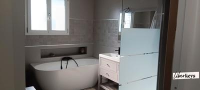 Villa - 260 m² - 10 pièces