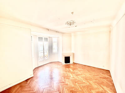 Appartement - 117 m² - 4 pièces