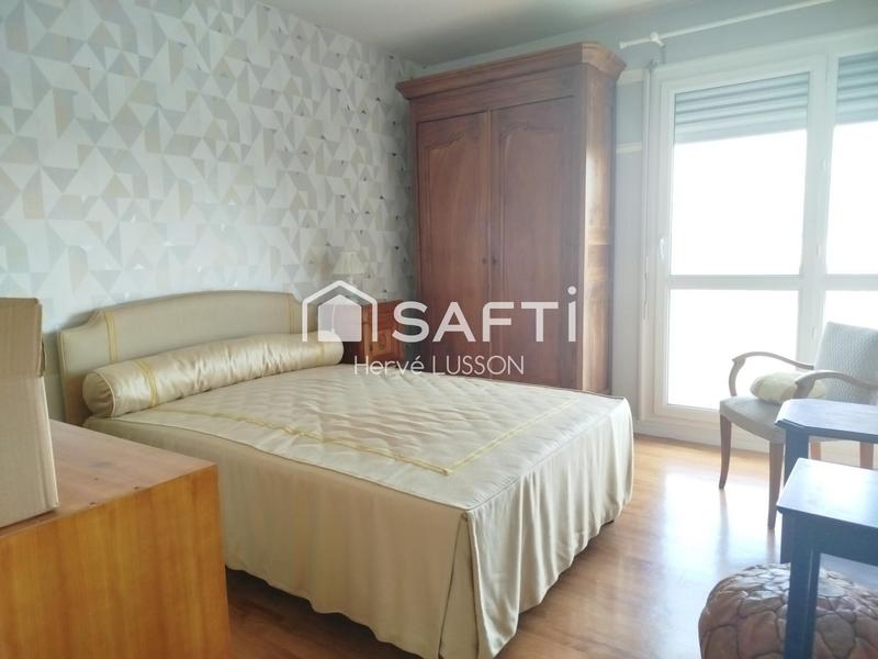 Appartement - 104 m² - 5 pièces