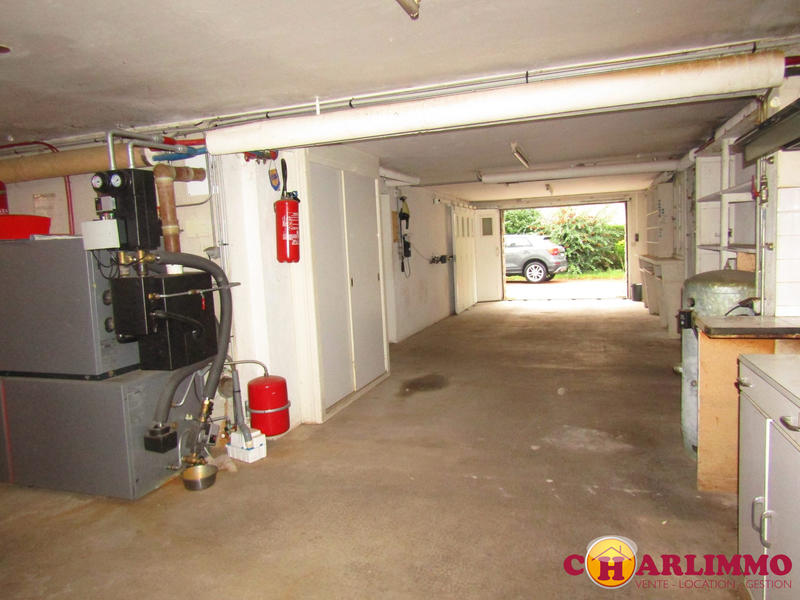 Maison traditionnelle - 162 m² - 6 pièces