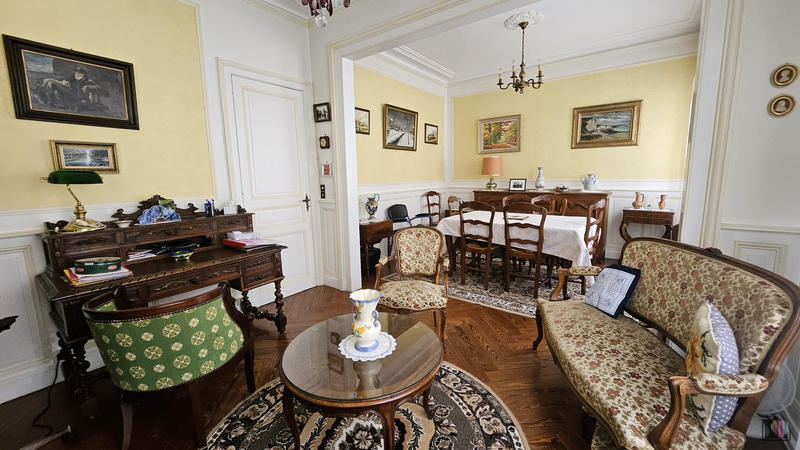 Maison - 151 m² - 6 pièces