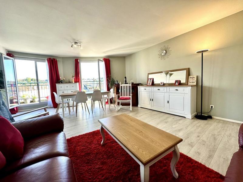 Duplex - 122 m² - 4 pièces