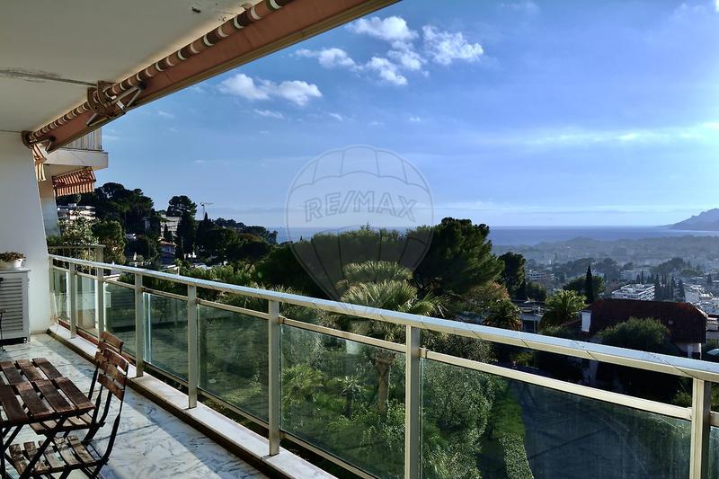 Appartement - 103 m² - 4 pièces