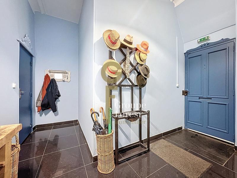 Duplex - 177 m² - 7 pièces