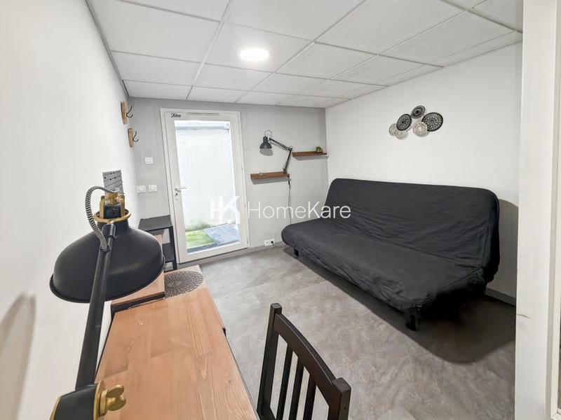 Maison - 202 m² - 8 pièces