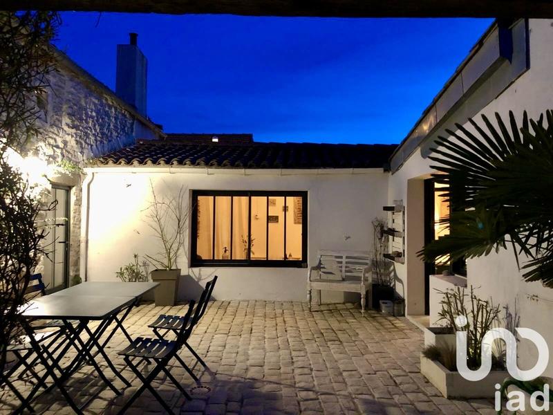 Maison de ville - 119 m² - 6 pièces