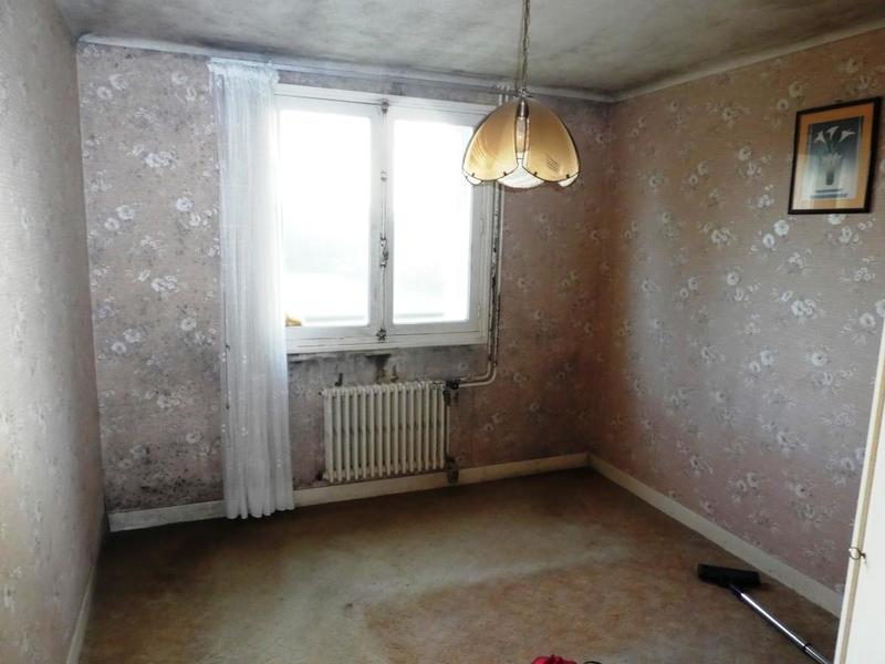 Maison - 80 m² - 5 pièces