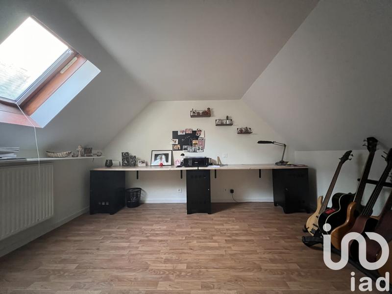 Maison - 210 m² - 10 pièces