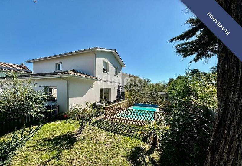 Maison - 146 m² - 6 pièces