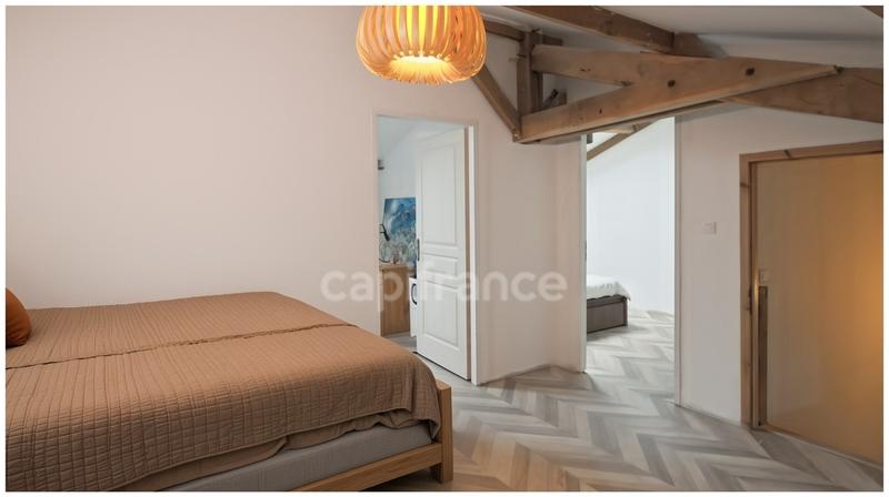 Maison de village - 186 m² - 8 pièces