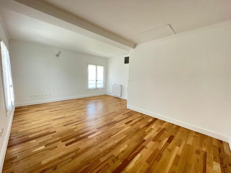 Maison - 186 m² - 6 pièces