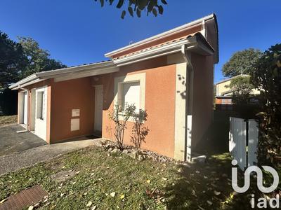 Maison - 95 m² - 5 pièces