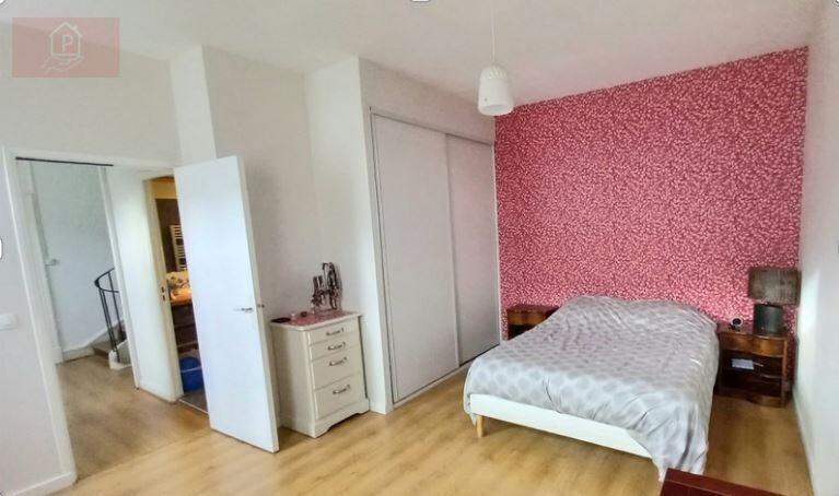 Maison - 150 m² - 7 pièces