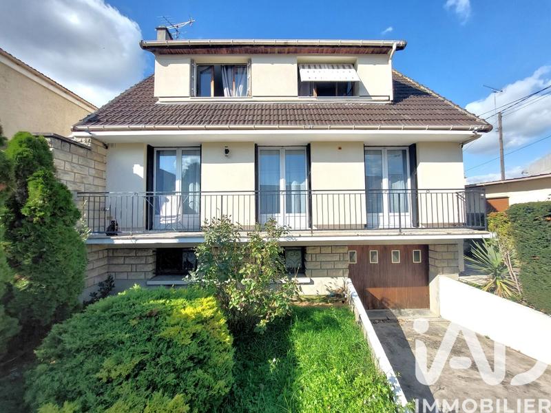 Maison - 127 m² - 6 pièces