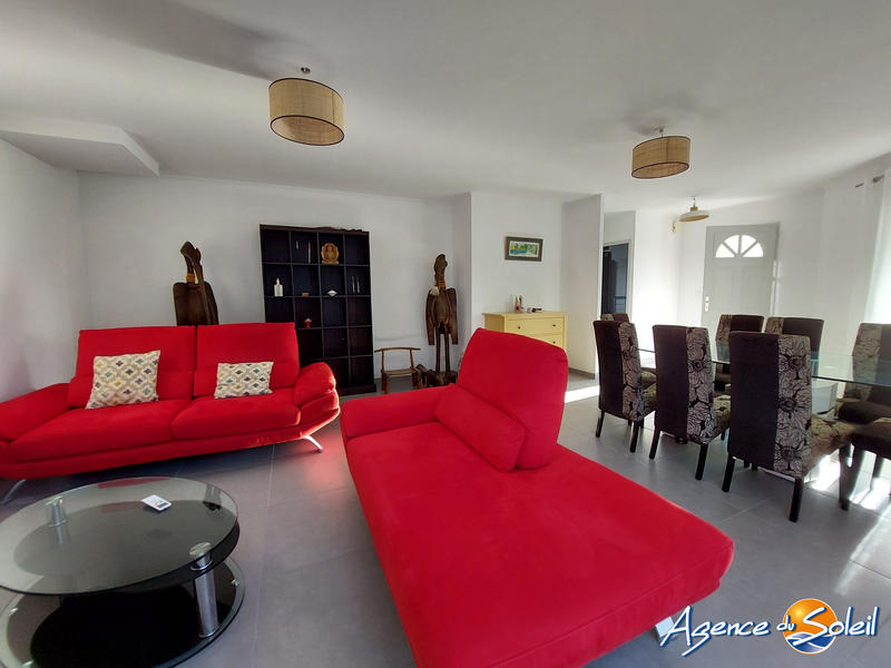 Villa - 99 m² - 5 pièces