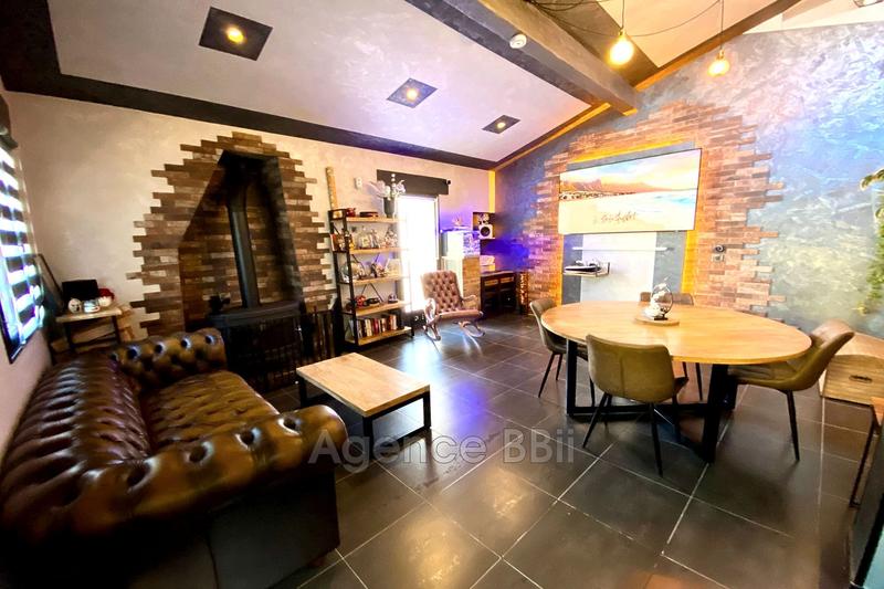 Maison - 115 m² - 5 pièces