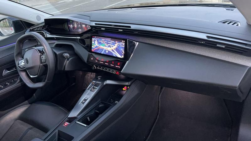 Peugeot 308 1.5 BlueHDi 130 Eat8 Allure