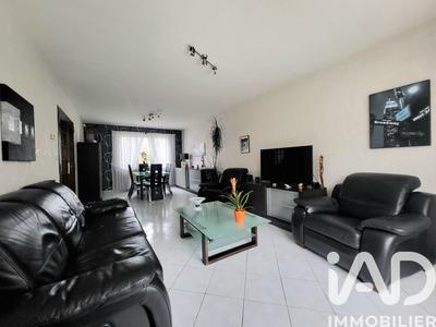 Maison - 108 m² - 5 pièces