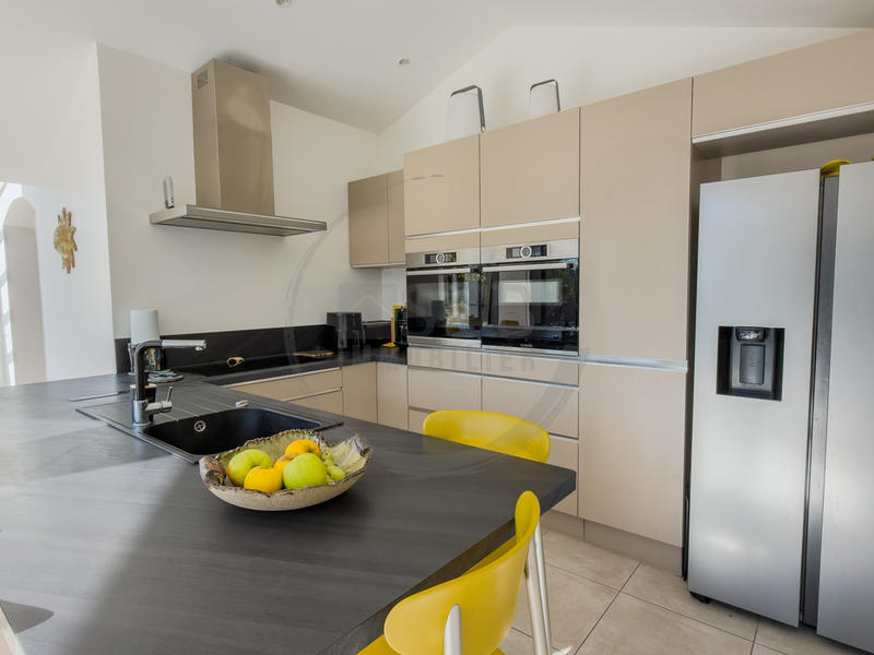 Villa - 166 m² - 5 pièces