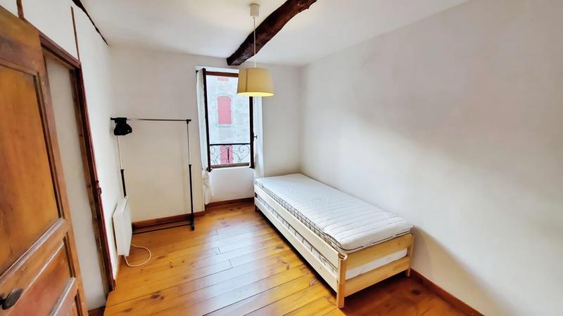 Appartement - 84 m² - 5 pièces