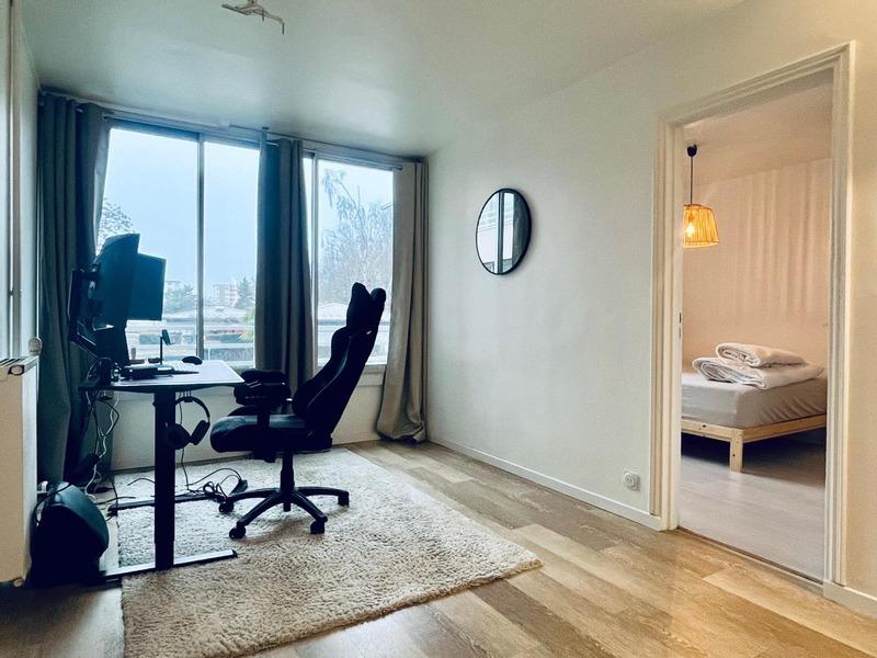 Appartement - 88 m² - 5 pièces