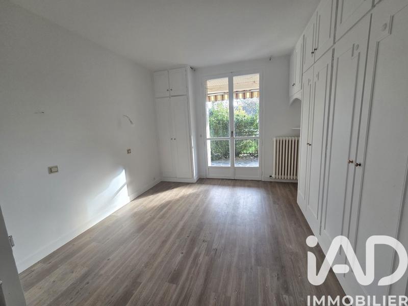 Maison - 185 m² - 8 pièces