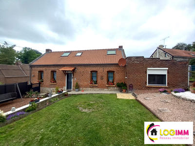 Maison - 101 m² - 5 pièces