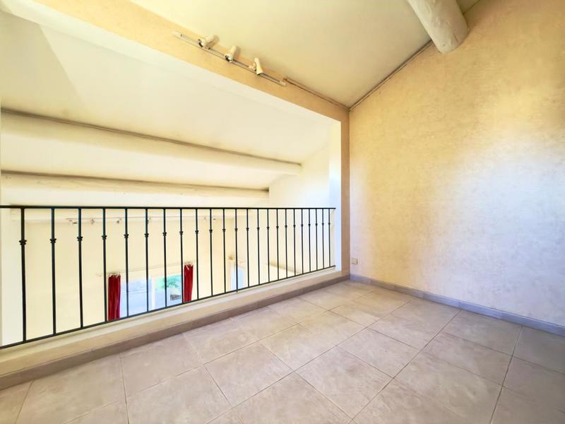 Propriété - 187 m² - 7 pièces