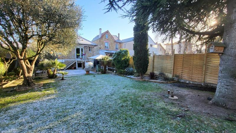 Maison - 113 m² - 5 pièces