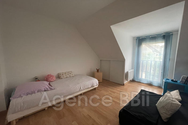 Maison - 110 m² - 6 pièces