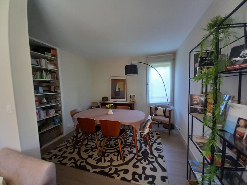 Appartement - 82 m² - 4 pièces