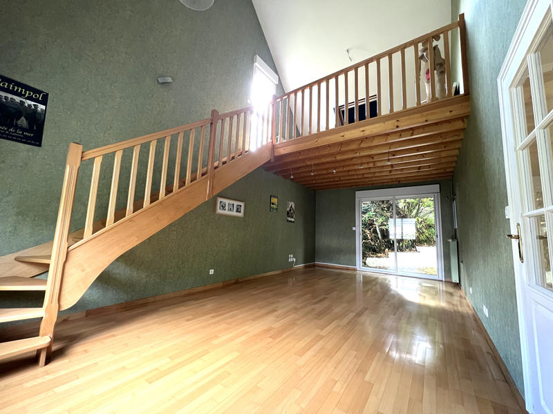 Maison - 133 m² - 7 pièces