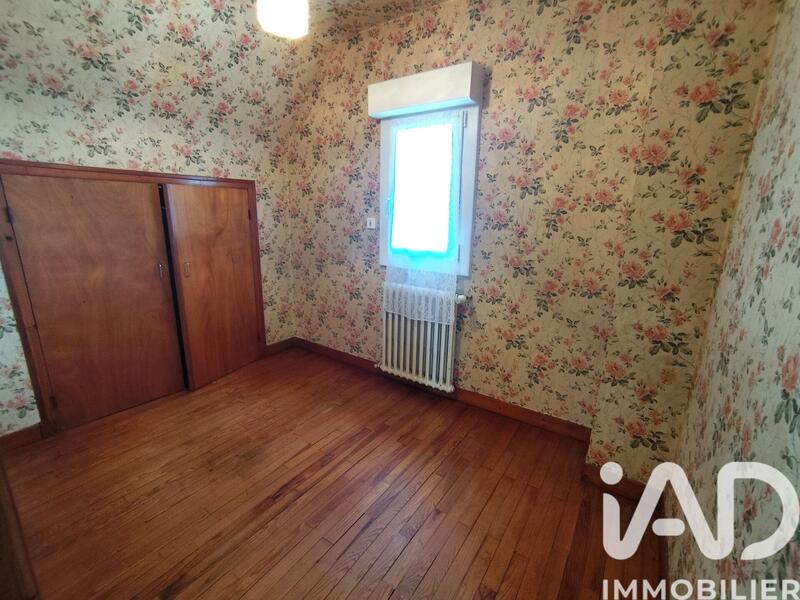 Maison - 101 m² - 6 pièces