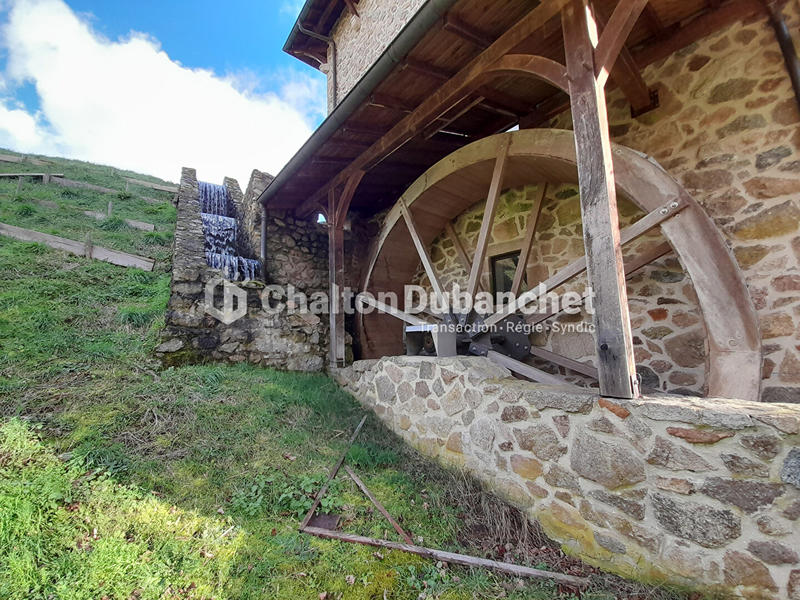 Maison - 380 m² - 7 pièces