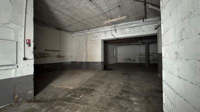 Parking / Garage - 120 m²