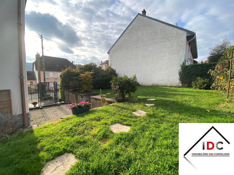 Maison - 265 m² - 7 pièces