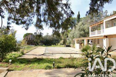 Maison de campagne - 215 m² - 8 pièces