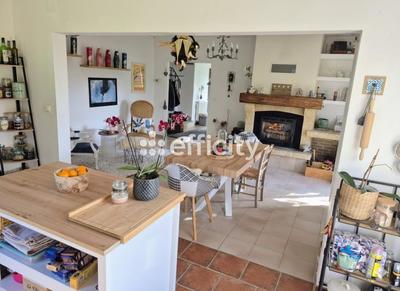 Maison - 150 m² - 6 pièces